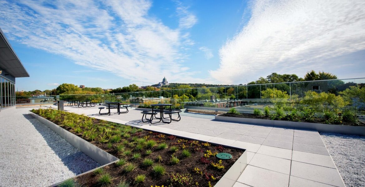 Rooftop Education Center Landscaping
